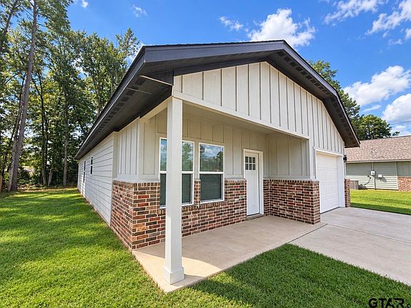 3rd image of 114 Mowery Ln