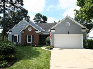 5601 Swanston Dr, Charlotte, NC 28269