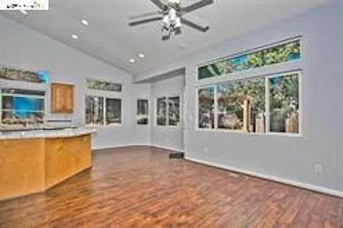 2571 Caddie Ct — Photo 6
