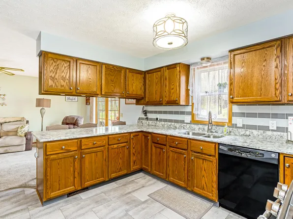 4156 Ida Blvd, Jackson, MI 49201
