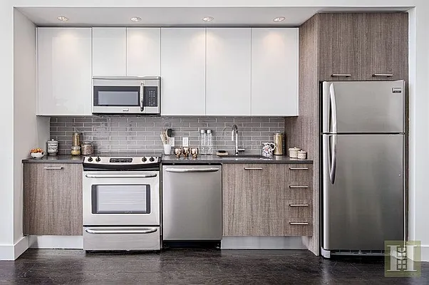 Rented by Halstead Real Estate | media 8