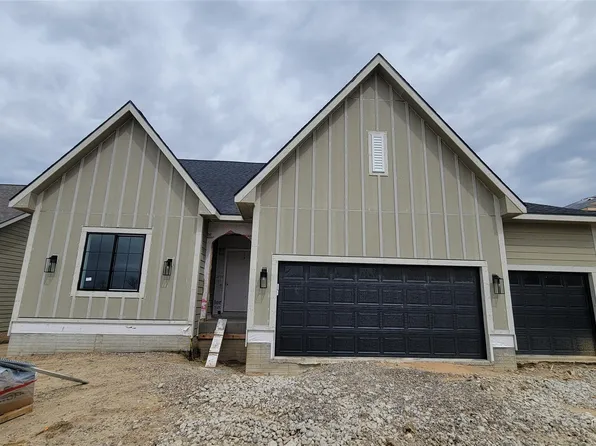 1939 E Autumn Trail Cir, Polk City, IA 50226