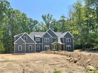 3 Vona Way, Newtown, CT 06470