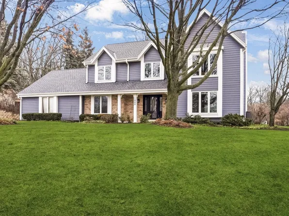 1000 Silver Mist COURT, Brookfield, WI 53005