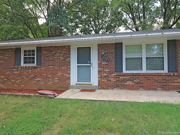 2nd image of 2029 Anthony Dr