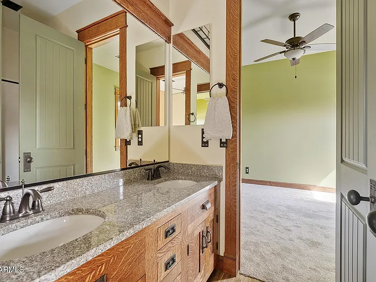 3123 E Cat Balue Dr — Photo 24