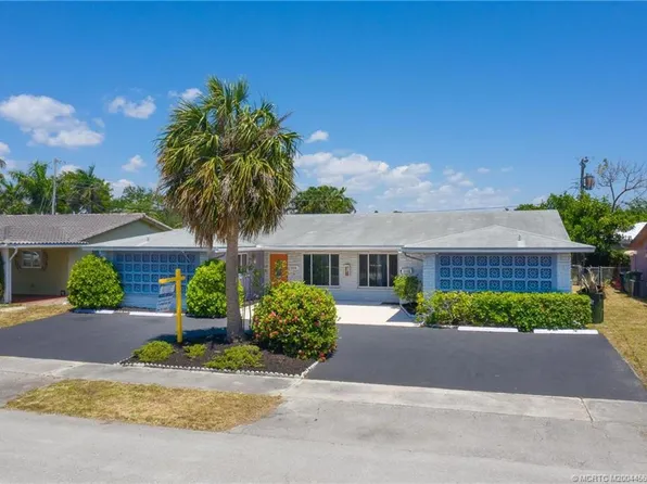 2113-2115 NE 56th Court, Fort Lauderdale, FL 33308