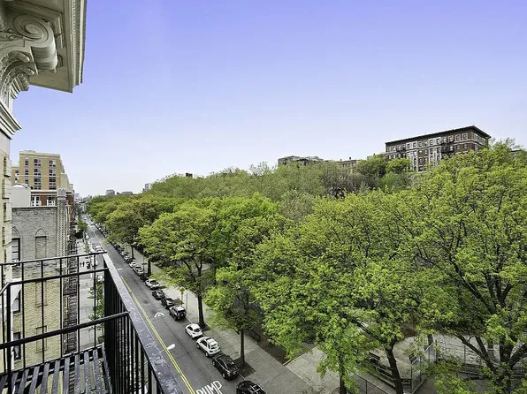 305 West 150th Street image 1 of 7