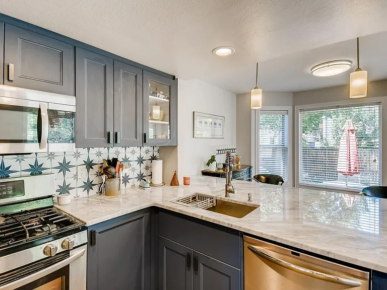 8269 S Gaylord Cir — Photo 5