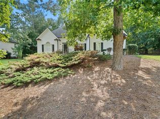 3860 Pinewood Ct, Cumming, GA 30041