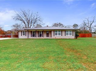 15 Davis St, Cartersville, GA 30120