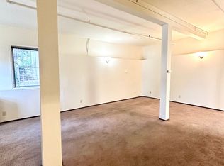 2609 Ivy Dr, Oakland, CA 94606