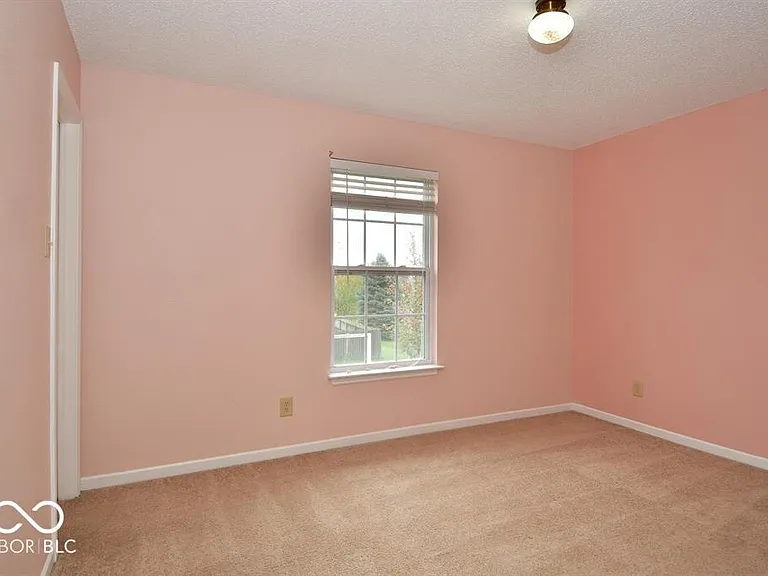 15208 Radiance Dr — Photo 36