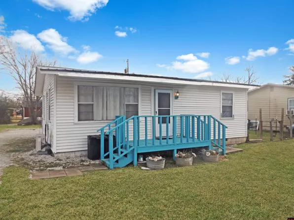 15 2nd St, Oxford, AR 72565