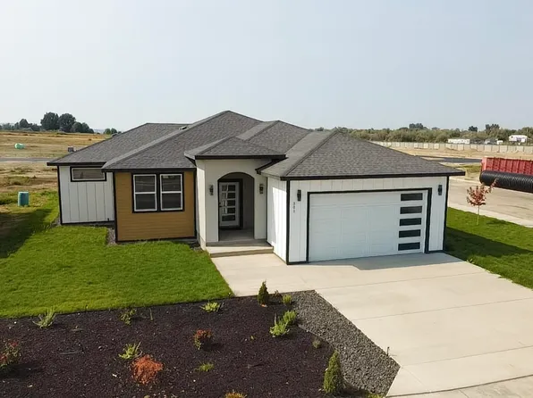 301 Victoria St, Sunnyside, WA 98944