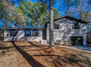 5442 Crossroads Dr, Acworth, GA 30102