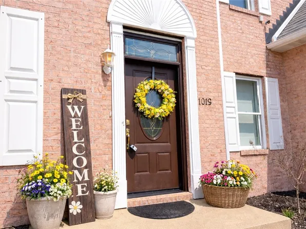 1019 Kimberly Dr S, Uniontown, PA 15401