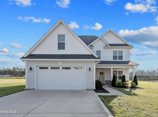 158 Turkey Trot Ln, Raeford, NC 28376