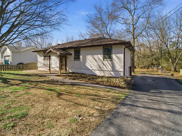 957 S Mission Avenue, Springfield, MO 65809