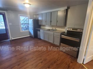 12 Boothby St APT 1, Augusta, ME 04330