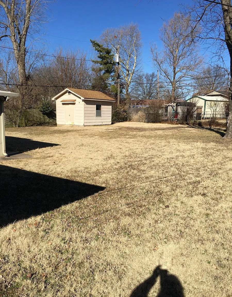 3 bed, 1800 sqft, $1,850 — Photo 3