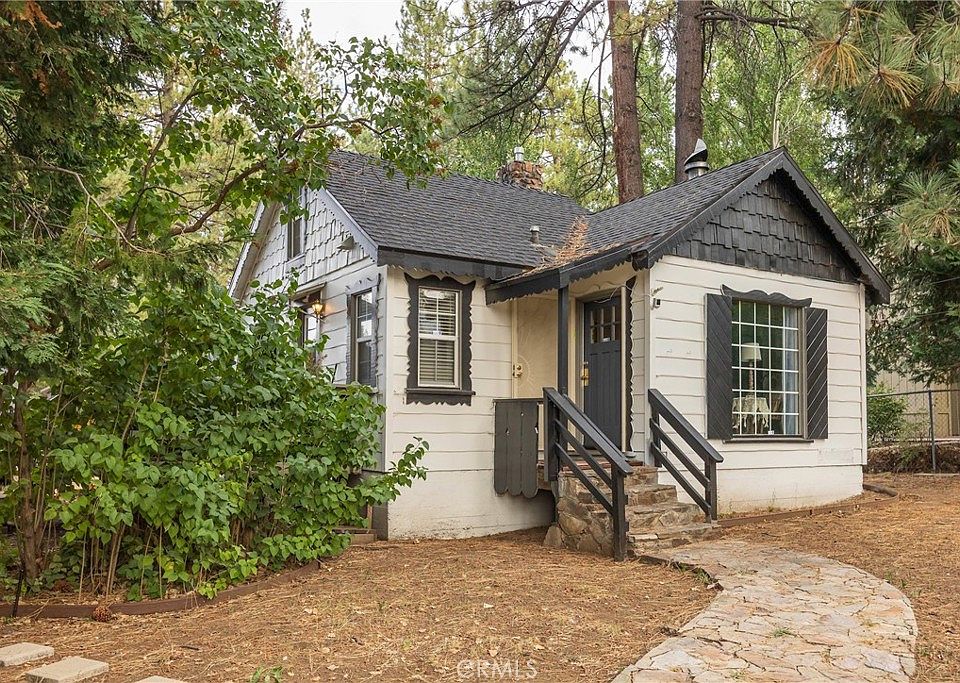 1st image of 767 Pine Knot Blvd