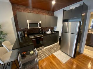 210 Hemenway St APT 2A, Boston, MA 02115