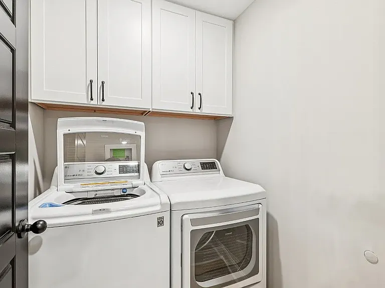248 Bluebell Dr — Photo 37