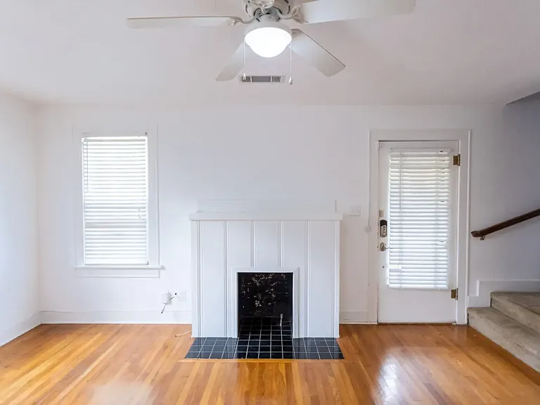 3144 Cockrell Ave #3144 — Photo 4