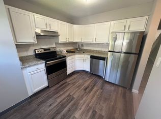 53 Fenwick Dr #53, Farmington, CT 06032