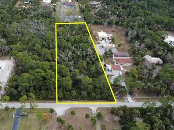  9th ST SW, NAPLES, FL 34117