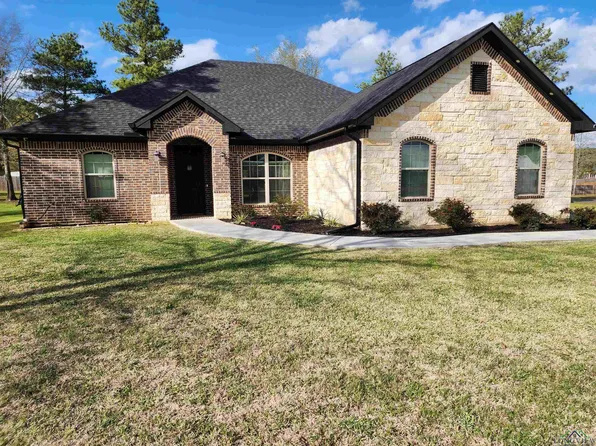2813 Queens Way W, Marshall, TX 75672