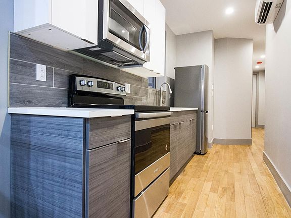 2nd image of 1714 Woodbine St APT 1L