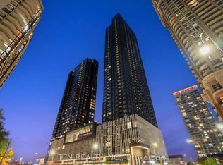 395 Square One Dr #3803, Mississauga, ON L5B 0E2