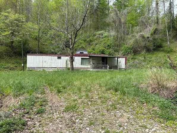 950 Greens Branch Rd, Sandy Hook, KY 41171