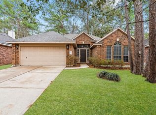 22 Hidden Meadow Dr, Spring, TX 77382
