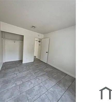 3074 W Camino Fresco — Photo 6