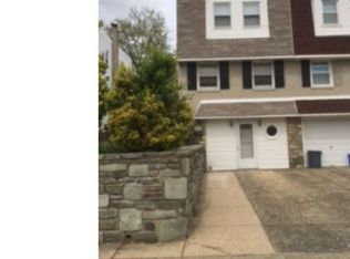 9954 Jeanes St, Philadelphia, PA 19115