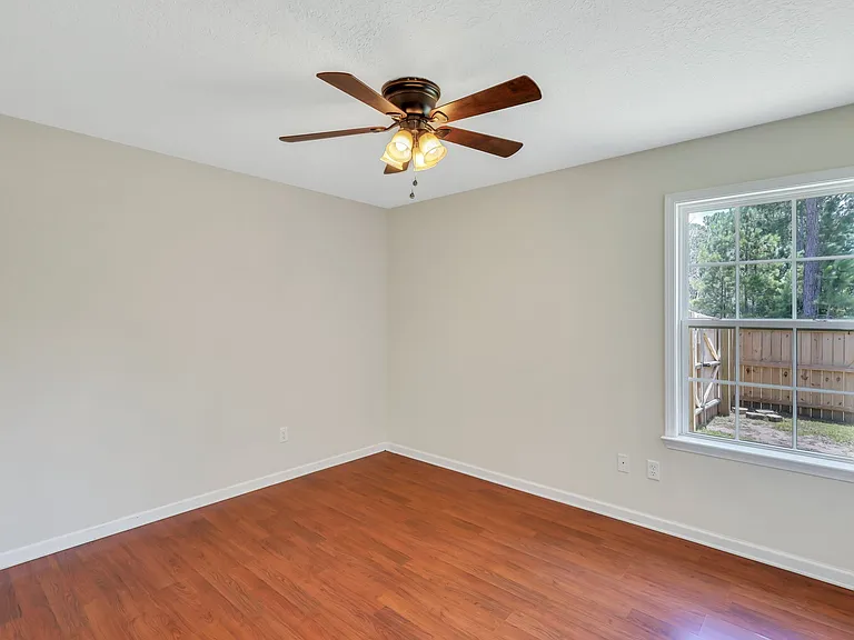 233 Madison Belle Ln — Photo 26