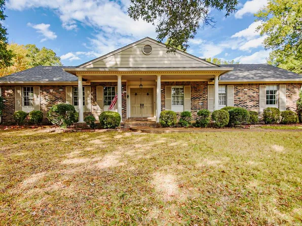 805 W Barton Ave, West Memphis, AR 72301