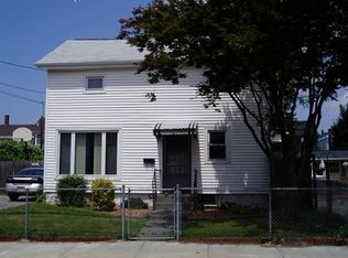 204 Hamlet St, Fall River, MA 02724