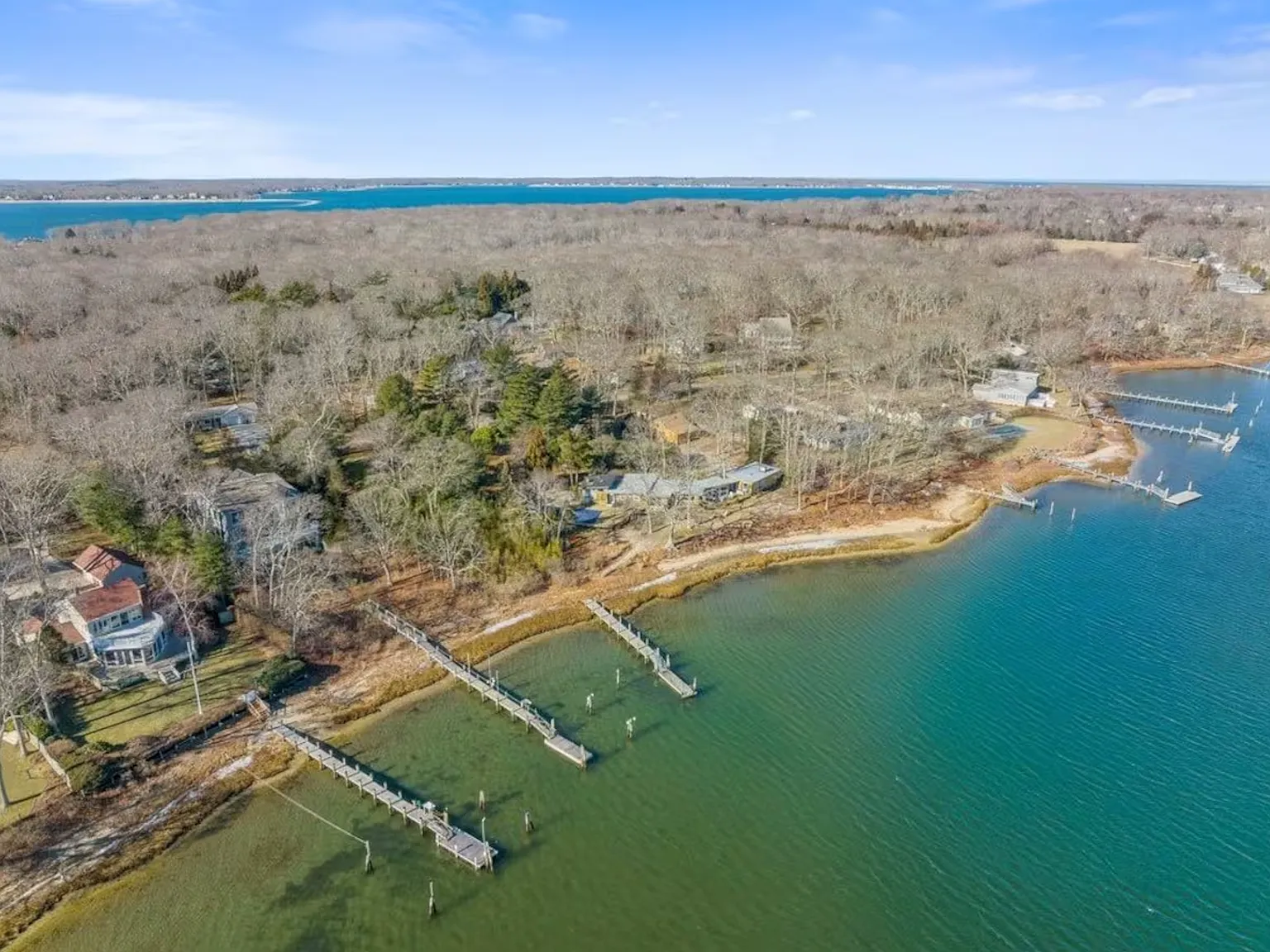 Perfect Waterfront Property For Family Summer in The Hamptons — Photo 2