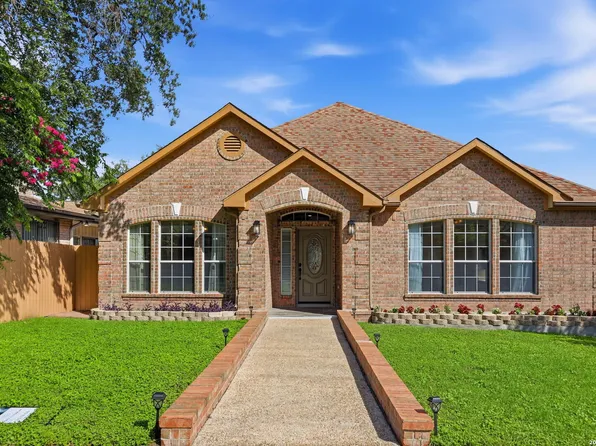 5910 Bayou Bnd, Windcrest, TX 78239