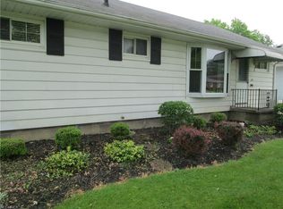 1329 Root Rd, Lorain, OH 44052