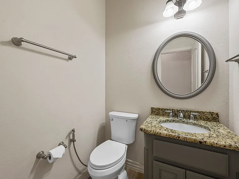 8732 Laurel Canyon Rd — Photo 14