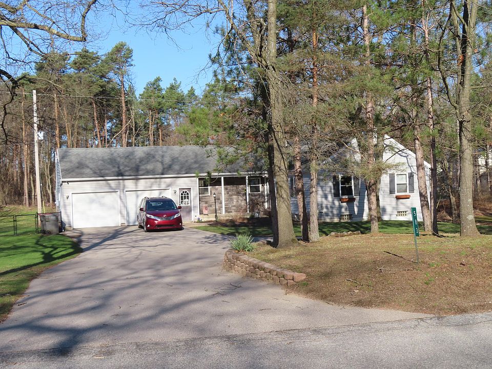 1st image of 583 Alta Dale Ave SE