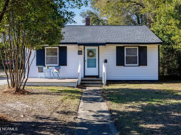 2326 Monroe Street, Wilmington, NC 28401