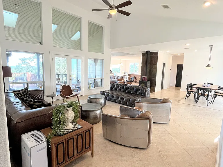 1015 Westland Ridge Rd — Photo 6