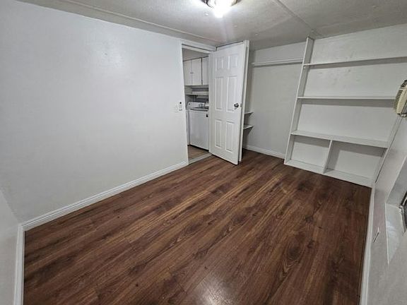 4th image of 3401 N Walnut Rd Unit 354