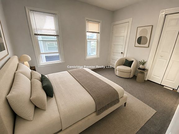 5th image of 33 Everett Ave #5